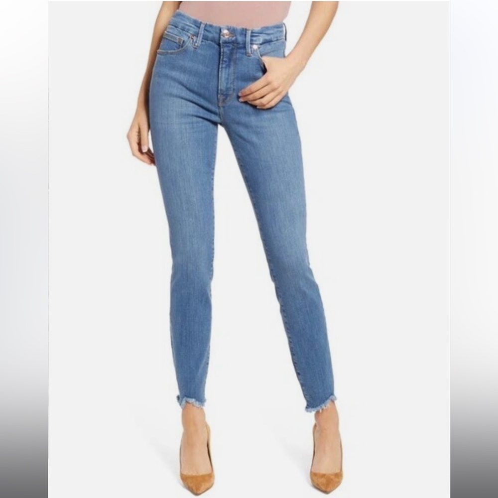 GOOD AMERICAN Good Legs Frayed Hem Jeans 10 / 30 stretch light denim blue 611